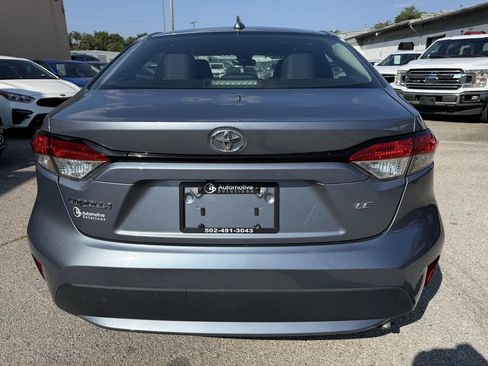 Used 2021 Toyota Corolla LE FWD image 10