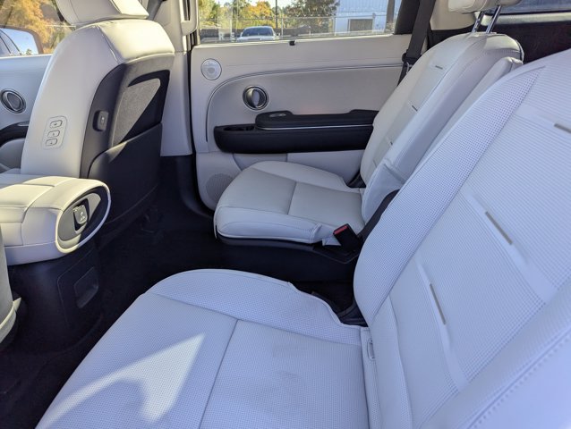 Certified 2026 Hyundai Palisade Calligraphy FWD image 23