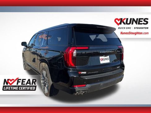 Used 2025 GMC Yukon XL Denali Ultimate image 8