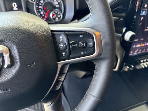 Used 2025 RAM 2500 Big Horn AWD/4WD image 19