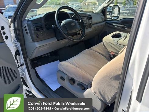 Used 2006 Ford F250 4x4 SuperCab Super Duty image 12