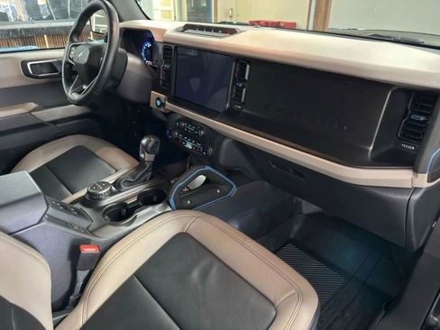 Used 2023 Ford Bronco Wildtrak AWD/4WD image 20