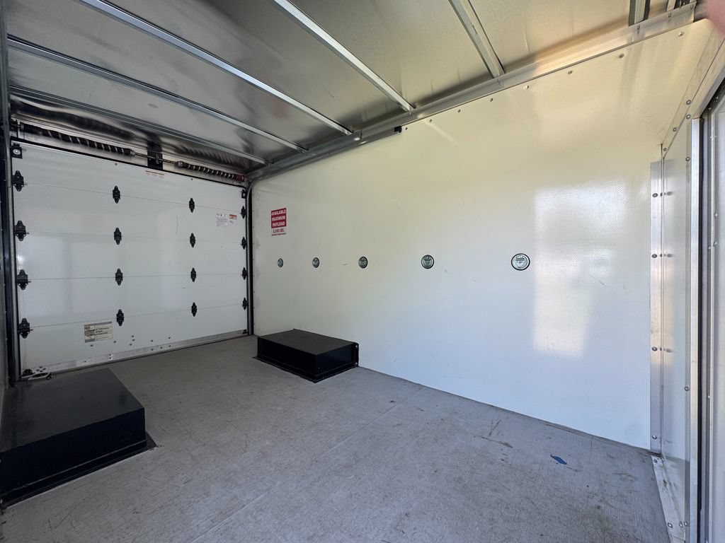 Used 2023 Ford Transit 350 DRW RWD image 22
