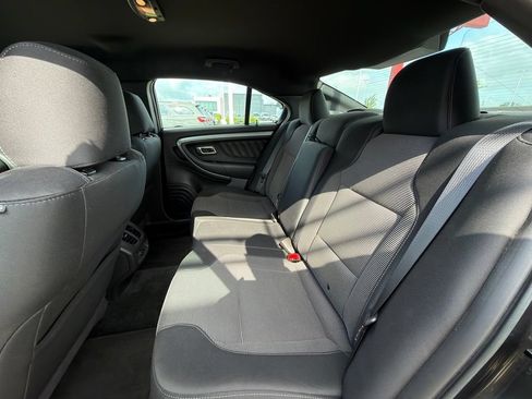 Used 2017 Ford Taurus SEL FWD image 23