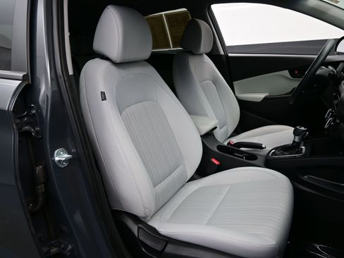 Used 2023 Hyundai Kona SEL AWD/4WD image 14