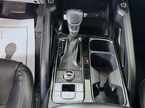 Used 2020 Kia Telluride S AWD/4WD image 19