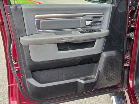 Used 2017 RAM 1500 Lone Star RWD image 10