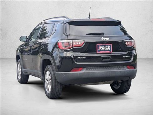 Used 2017 Jeep Compass Sport AWD/4WD image 8