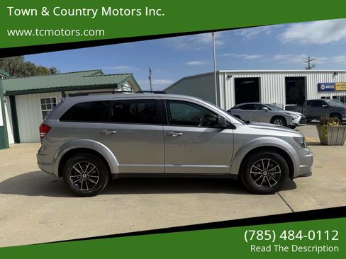 Used 2018 Dodge Journey SE w/ Connectivity Group image 1