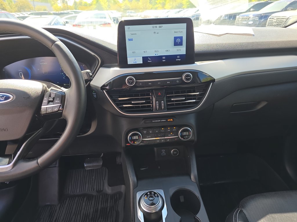 Used 2021 Ford Escape SEL w/ Technology Package AWD/4WD image 25