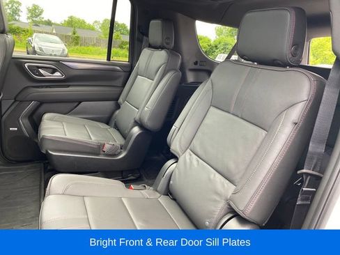 Used 2024 Chevrolet Suburban RST w/ Luxury Package AWD/4WD image 20