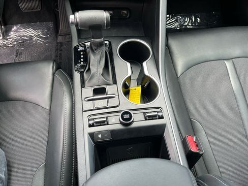 Used 2022 Kia K5 GT-Line w/ GT-Line Awd Premium Package image 18