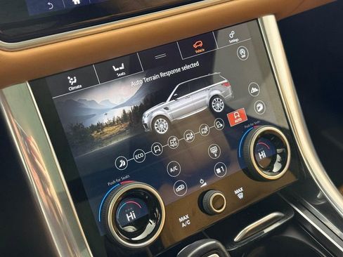 Used 2020 Land Rover Range Rover Sport HSE Dynamic image 21