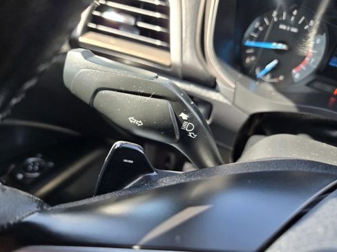 Used 2017 Ford Fusion SE image 21