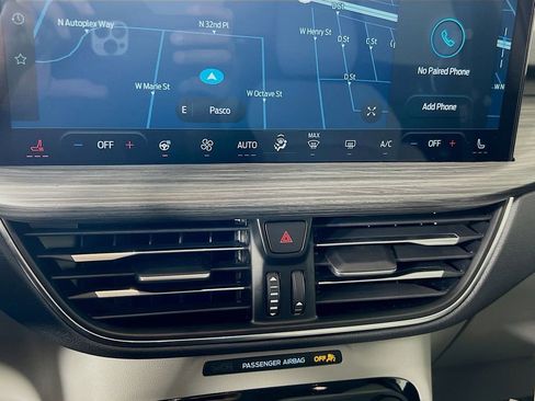 New 2025 Ford Escape SE w/ PHEV Premium Package image 24