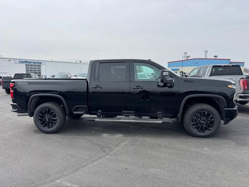 New 2026 Chevrolet Silverado 2500 LTZ w/ Trail Boss Package AWD/4WD image 2