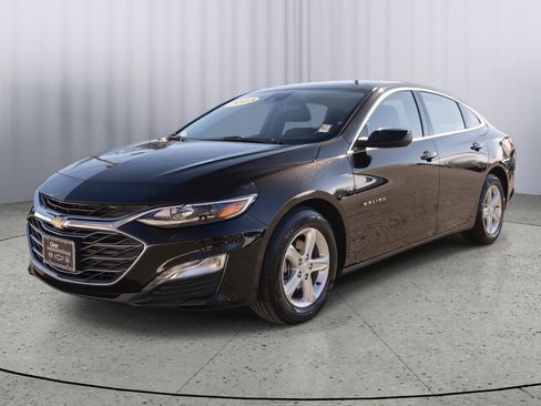Used 2023 Chevrolet Malibu LT image 18