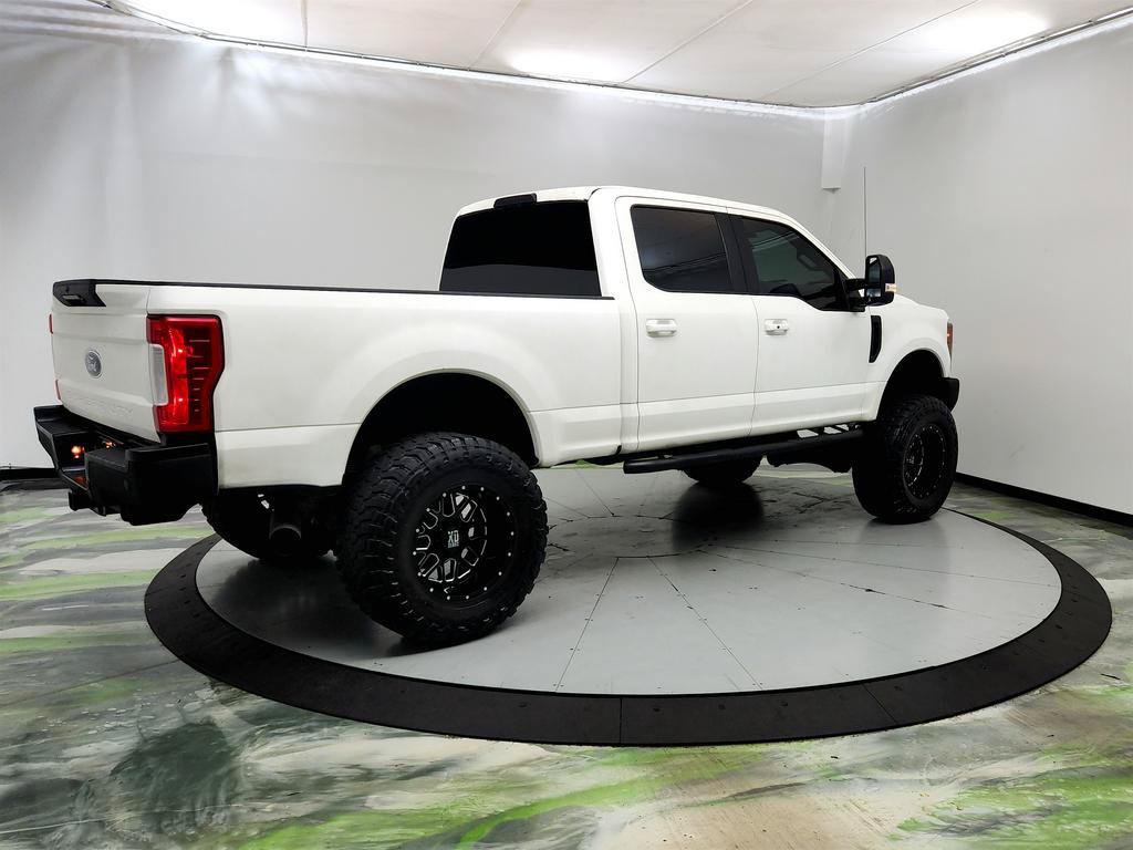 Used 2017 Ford F250 Lariat w/ Lariat Ultimate Package AWD/4WD image 5