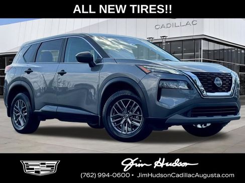 Used 2023 Nissan Rogue S FWD image 1