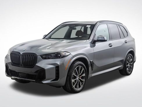 New 2026 BMW X5 xDrive40i w/ M Sport Package AWD/4WD image 1