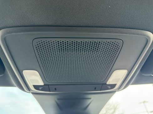 Used 2023 Honda Civic Sport image 36