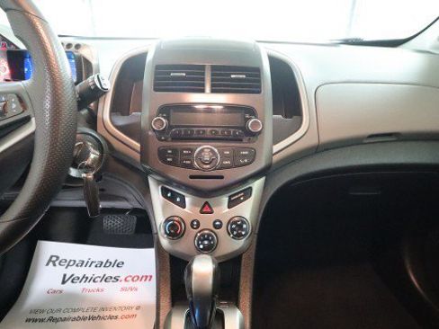 Used 2015 Chevrolet Sonic LT FWD image 13