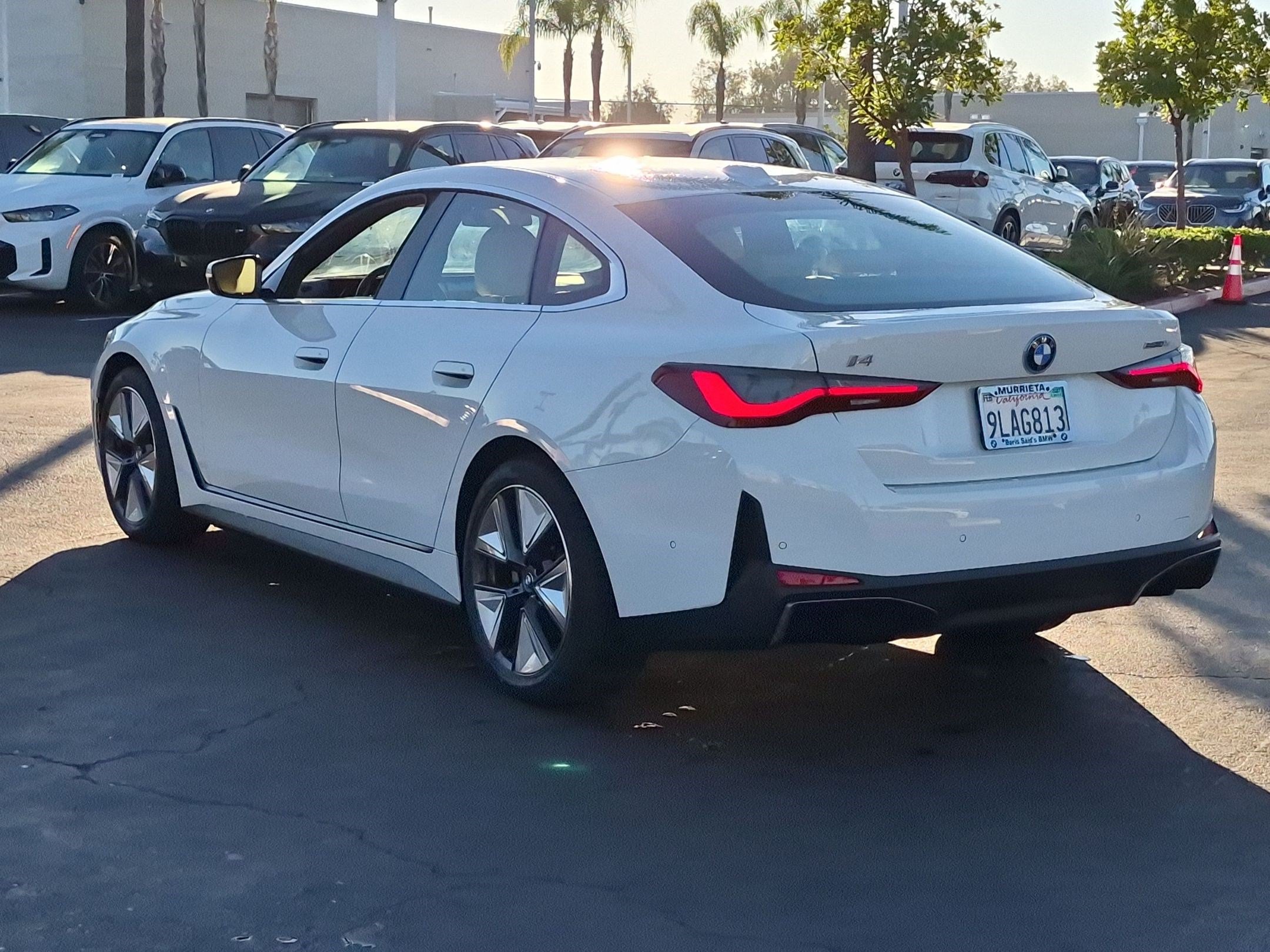 Used 2024 BMW i4 eDrive35 w/ Premium Package RWD image 8