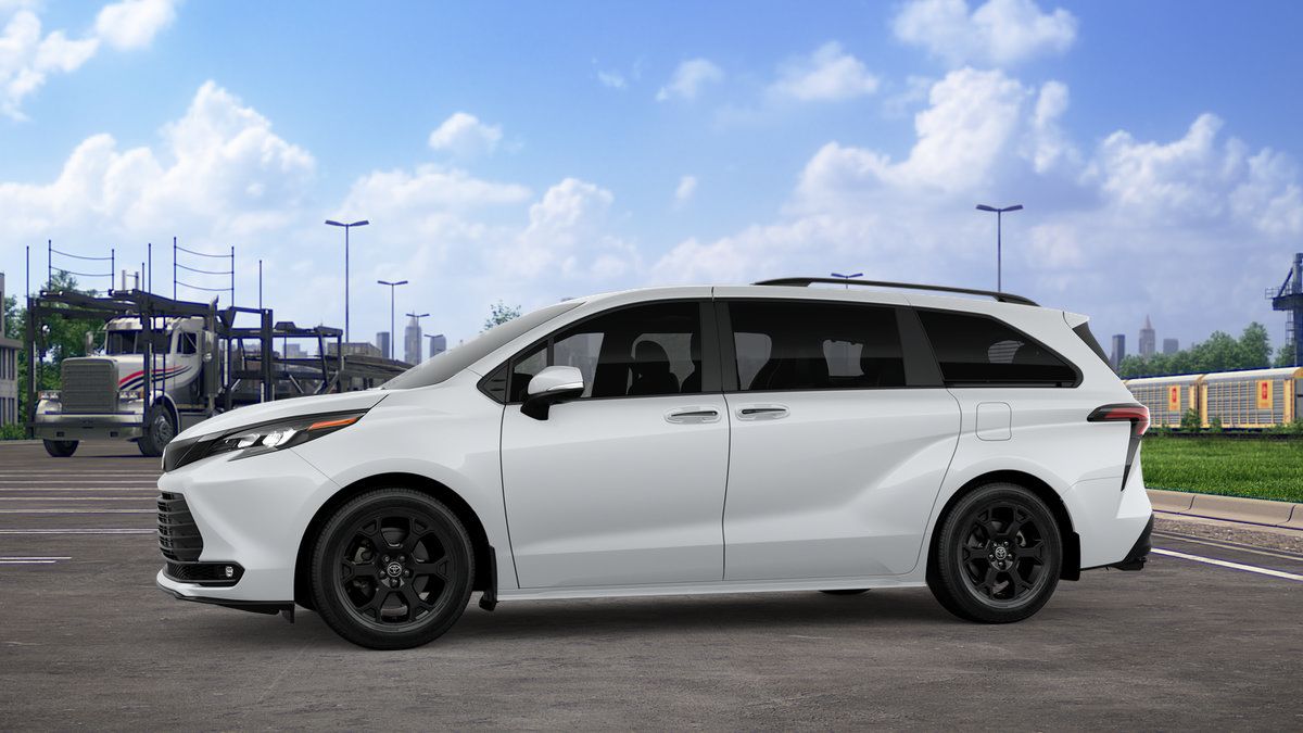 New 2026 Toyota Sienna XLE Woodland Edition AWD/4WD image 3