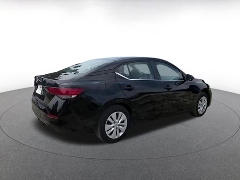 Used 2025 Nissan Sentra S FWD image 16