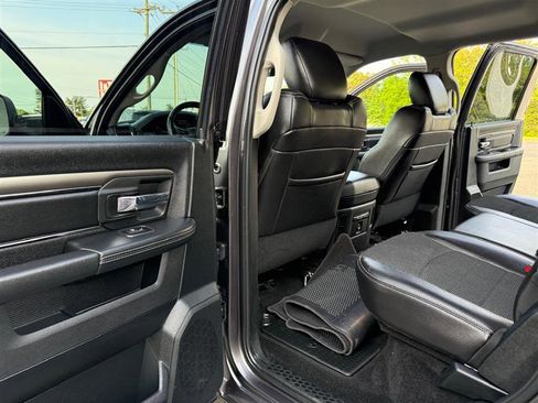 Used 2016 RAM 1500 Sport image 17