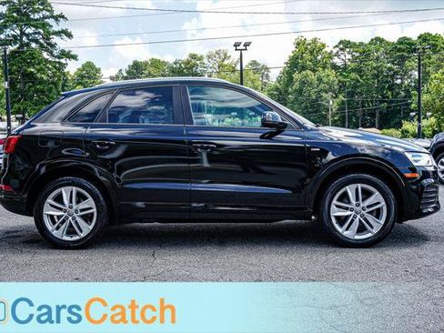 Used 2018 Audi Q3 2.0T Premium w/ Convenience Package FWD image 9