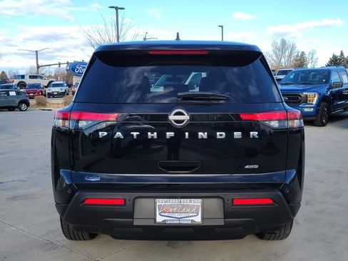 Used 2022 Nissan Pathfinder S image 11