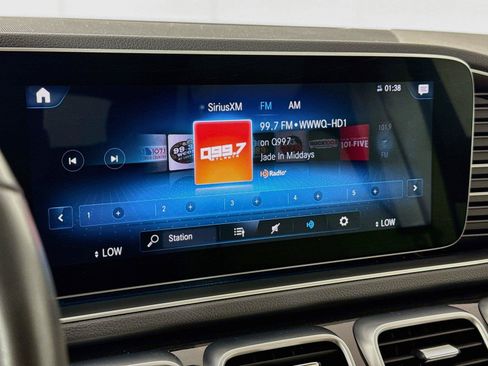 Used 2020 Mercedes-Benz GLE 350 image 24