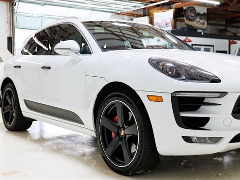 Used 2018 Porsche Macan GTS AWD/4WD image 26