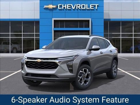 New 2026 Chevrolet Trax LT w/ Driver Confidence Package image 6