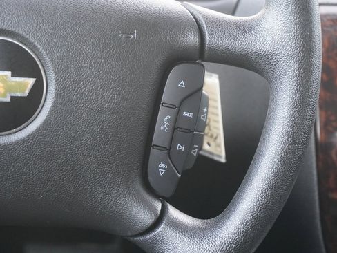 Used 2016 Chevrolet Impala LT image 14