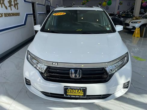 Used 2022 Honda Odyssey EX-L image 2