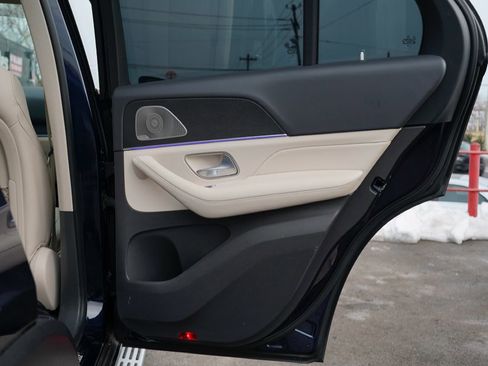 Used 2020 Mercedes-Benz GLE 350 4MATIC image 36