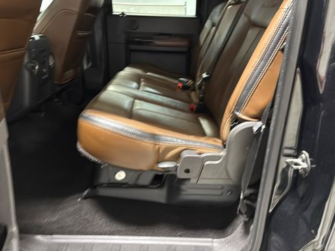 Used 2015 Ford F250 Platinum AWD/4WD image 17