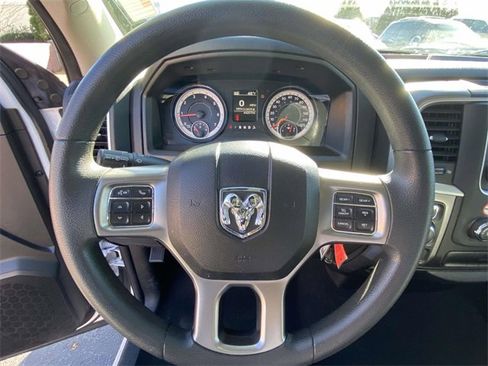 Used 2024 RAM 1500 Classic SLT image 17