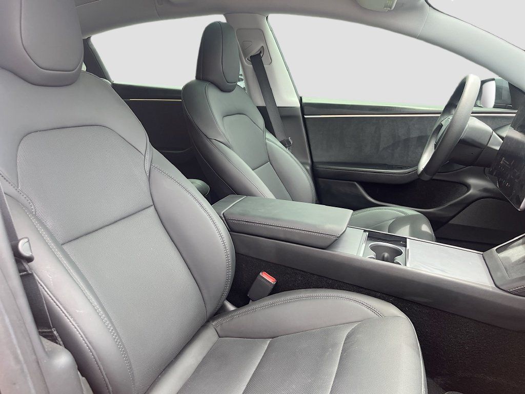 Used 2025 Tesla Model 3 Long Range AWD/4WD image 29