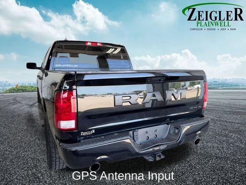 Used 2019 RAM 1500 Express w/ Wheel & Sound Group AWD/4WD image 4