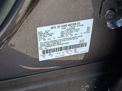 Certified 2025 Ford Explorer ST w/ Sun And Sound Package image 28