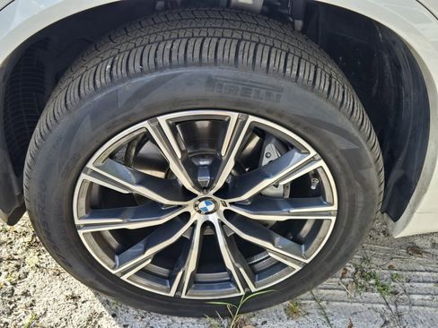 Used 2026 BMW X5 sDrive40i image 11