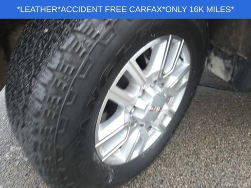 Used 2024 GMC Sierra 3500 SLT image 30