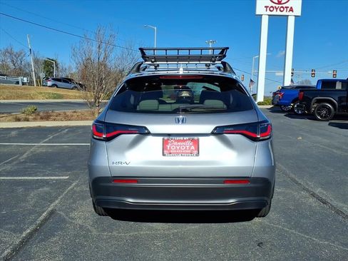 Used 2025 Honda HR-V LX image 24