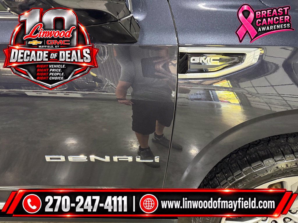 Used 2023 GMC Yukon Denali AWD/4WD image 11