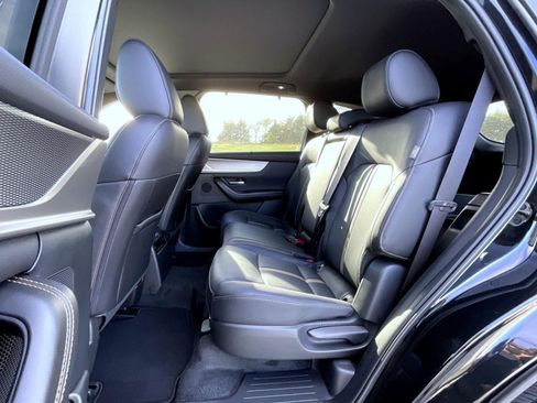 Certified 2025 MAZDA CX-70 Plug-In Hybrid w/ Premium Plus image 20