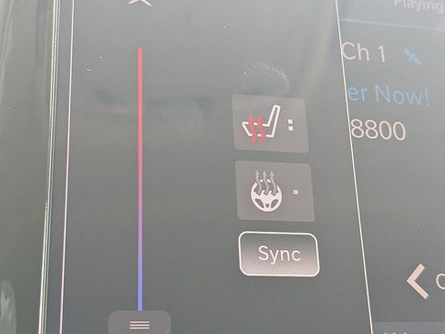Used 2024 Chrysler Pacifica Touring-L FWD image 38