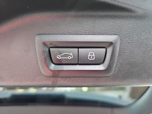 Used 2026 BMW X5 xDrive40i w/ Executive Package image 15